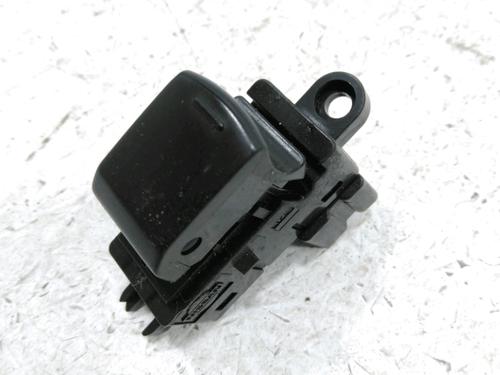 Used Left rear window switch Left rear window switch 37781004 37781004