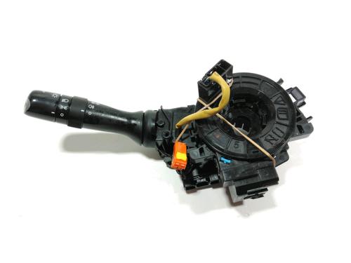 Headlight switch TOYOTA YARIS (_P9_) 1.4 D-4D (NLP90_, NLP90R) | BP28228612I24