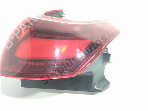 Venstre Baklys PEUGEOT 2008 I (CU_) 1.2 VTi (82 hp) 32379729