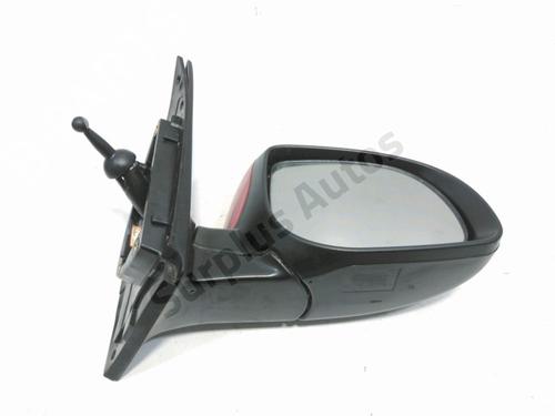 Used Right mirror Right mirror 38587782 38587782