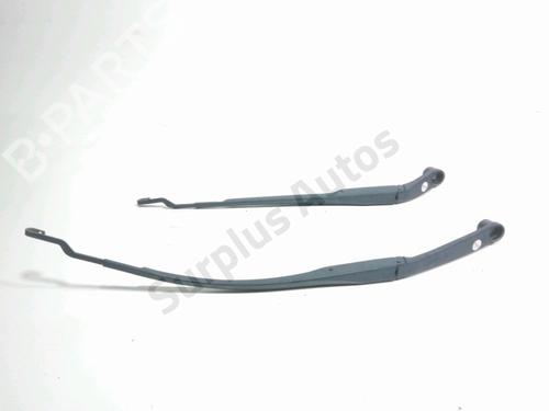 Used Front windshield wiper arm Front windshield wiper arm 38346150 38346150