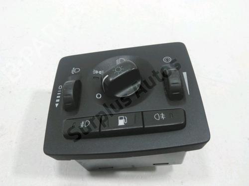 Used Headlight switch VOLVO V50 (545) 1.6 D (110 hp) 30990507