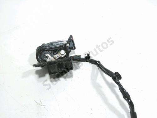 Used Tailgate lock TOYOTA PRIUS (_W3_) 1.8 Plug-in Hybrid (ZVW30, ZVW35) (136 hp) 31846103
