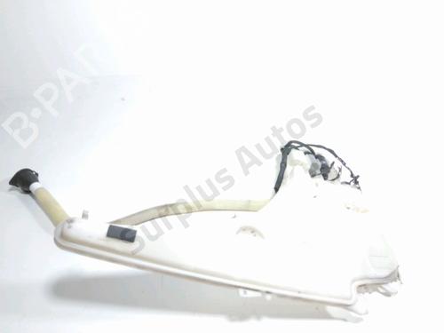 Used Windscreen washer tank Windscreen washer tank BMW 1 (E81) 118 d (143 hp) 40215074 40215074