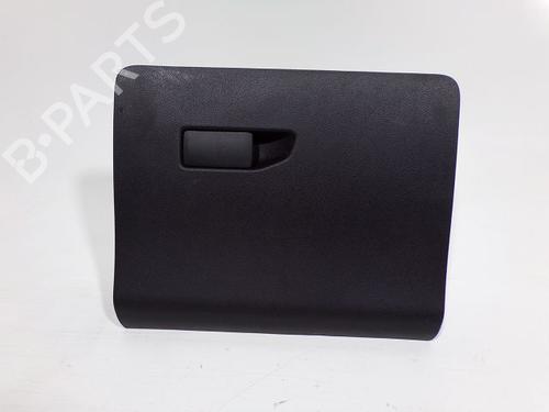 Used Glove box Glove box 37769564 37769564