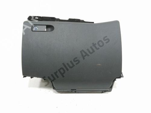 Used Glove box Glove box 37769650 37769650