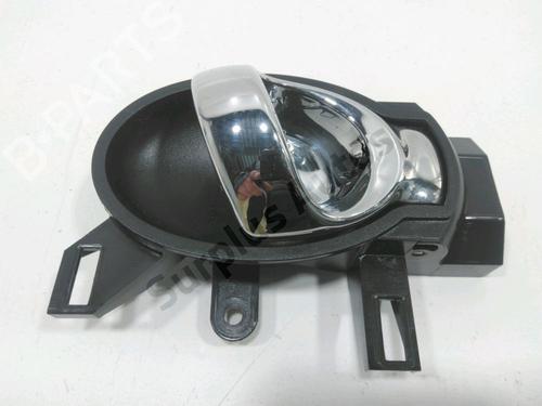 Used Rear right interior door handle NISSAN JUKE (F15) 1.2 DIG-T (115 hp) 32402224