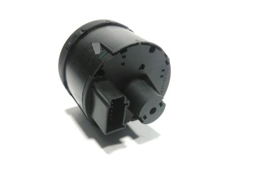 Headlight switch VW TIGUAN (5N_) 2.0 TDI | BP37768461I24 - Image 2