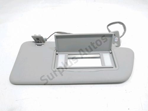 Used Right sun visor Right sun visor 39089515 39089515