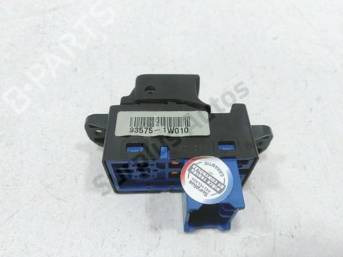 Right front window switch KIA RIO III (UB) | BP40059810I26 - Image 2