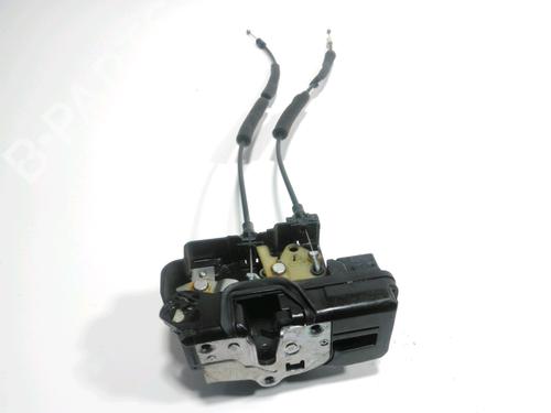 Used Front right lock CHEVROLET CAPTIVA (C100, C140) 2.0 D (126 hp) 28247291
