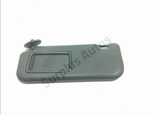 left-sun-visor-toyota-corolla-estate-_e21_-2019-36696025 main image