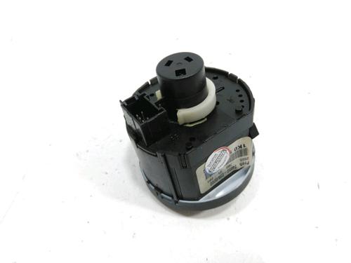 Headlight switch VW PASSAT B6 Variant (3C5) 1.9 TDI | BP30989030I24
