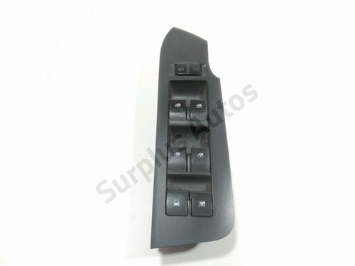 Used Left front window switch CHEVROLET CAPTIVA (C100, C140) 2.0 D (126 hp) 28249586