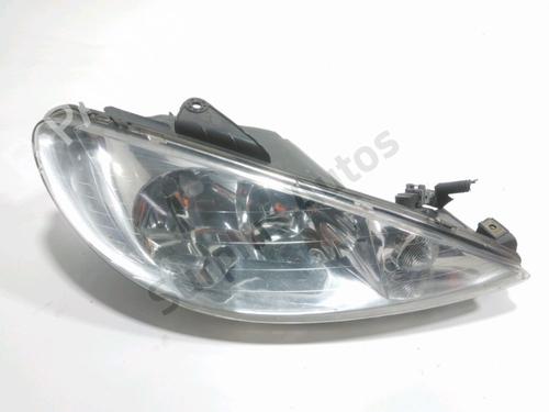Używane Lampa przednia prawa PEUGEOT 206 Hatchback (2A/C) 1.6 HDi 110 (109 hp) 30843339
