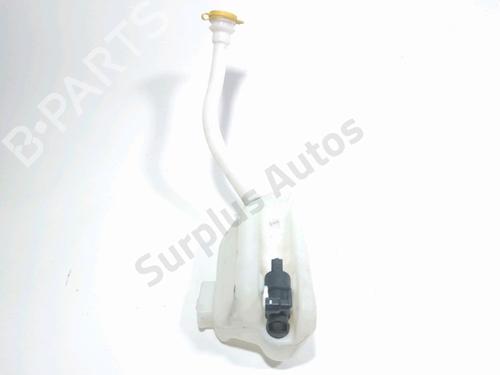 Used Windscreen washer tank Windscreen washer tank 38284099 38284099