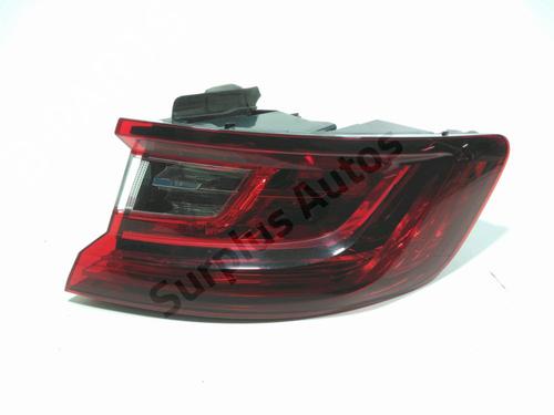 right-taillight-renault-megane-iv-hatchback-b9amn_-2015-40060794 main image