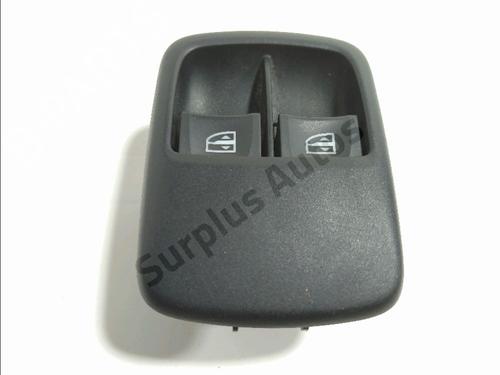 Used Left front window switch Left front window switch SMART FORTWO Coupe (453) 1.0 (453.342, 453.343) (71 hp) 36068920 36068920