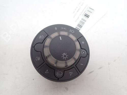 Used Headlight switch Headlight switch 37767504 37767504