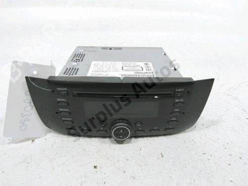 Used Radio Radio 30992062 30992062