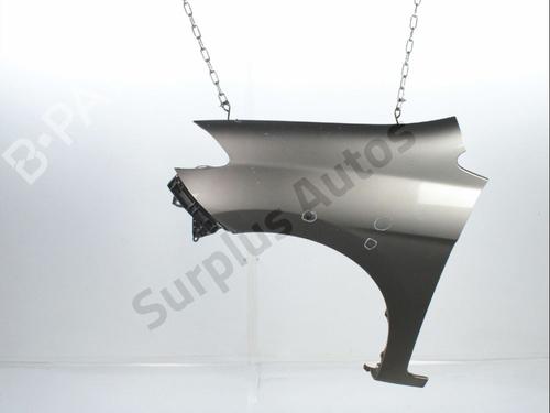 Used Left front fenders Left front fenders HONDA FR-V (BE) 2.2 i CTDi (BE5) (140 hp) 34115690 34115690