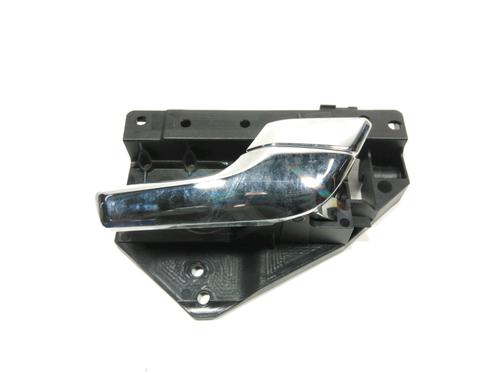 Used Front right interior door handle Front right interior door handle 28242694 28242694