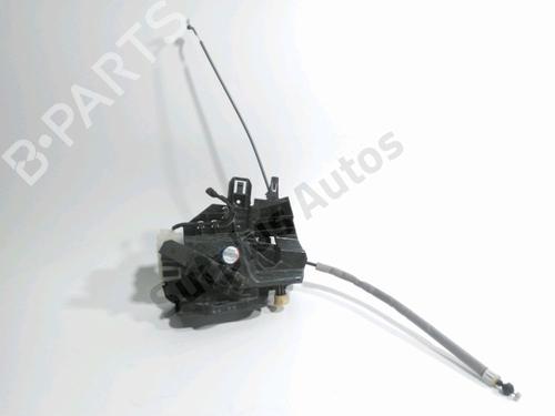 rear-right-lock-mercedes-benz-b-class-sports-tourer-w247-2018-32770893 main image