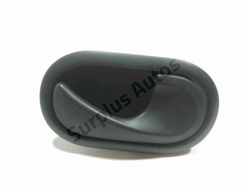Used Front right interior door handle RENAULT CLIO III (BR0/1, CR0/1) 1.5 dCi (C/BR0G, C/BR1G) (68 hp) 30559095