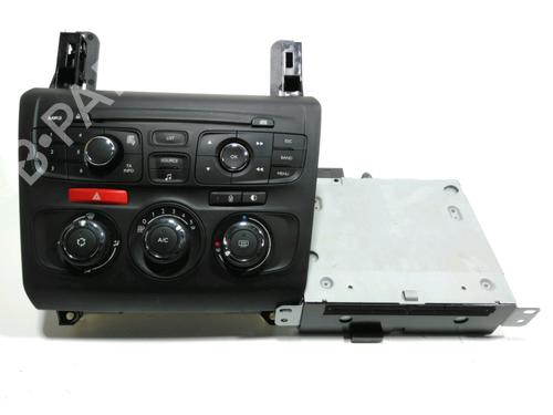 Used Radio Radio 28231841 28231841