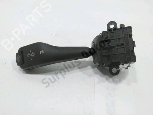 Used Headlight switch Headlight switch BMW 5 (E39) 525 d (163 hp) 30989276 30989276