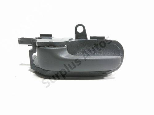 Used Front left interior door handle Front left interior door handle 37775094 37775094