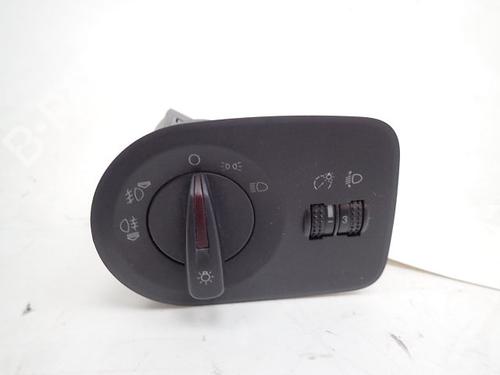 Used Headlight switch Headlight switch 37767491 37767491