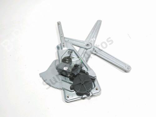 Vindusheismekanisme venstre foran RENAULT TWINGO I (C06_) 1.2 (C066, C068) (58 hp) 31750529