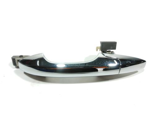 rear-left-exterior-door-handle-honda-cr-v-iii-re_-2006-28252141 main image