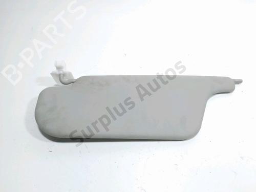 Used Left sun visor Left sun visor RENAULT CLIO III (BR0/1, CR0/1) 1.2 16V (BR02, BR0J, BR11, CR02, CR0J, CR11) (75 hp) 33568947 33568947