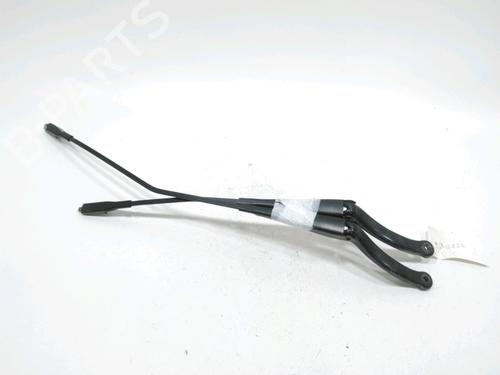 Used Front windshield wiper arm OPEL CORSA D (S07) 1.2 (L08, L68) (80 hp) 31007848