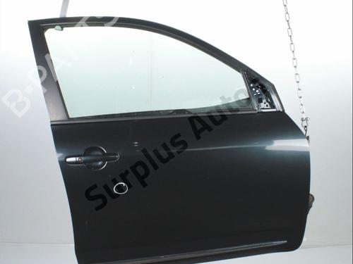 Used Right front door Right front door 39524900 39524900