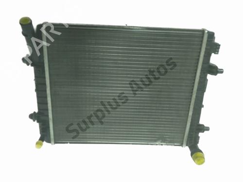 Used Water radiator Water radiator 37167541 37167541
