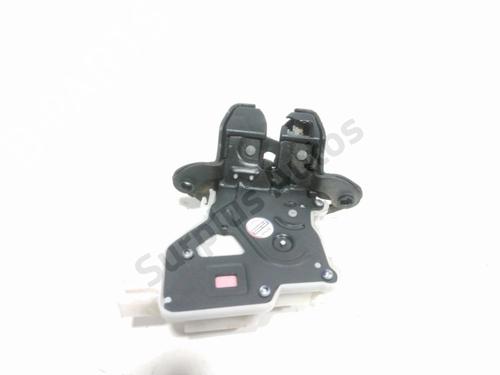 Used Tailgate lock NISSAN QASHQAI II (J11, J11_) 1.2 DIG-T (115 hp) 28260739