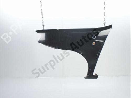 Używane Błotnik przedni lewy FIAT PUNTO (188_) 1.2 60 (188.030, .050, .130, .150, .230, .250) (60 hp) 28236205