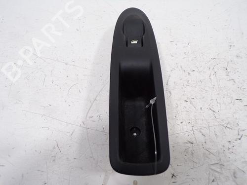 Used Right rear window switch Right rear window switch 37778329 37778329
