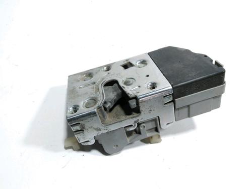 Serrure avant gauche PEUGEOT PARTNER Box Body/MPV (5_, G_) 1.6 HDi 75 (75 hp) 28247885