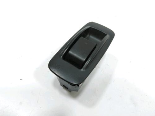 Used Right rear window switch Right rear window switch 37778315 37778315