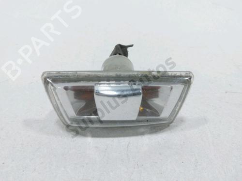 Used Right side indicator Right side indicator OPEL MERIVA B MPV (S10) 1.4 (75) (120 hp) 31005488 31005488