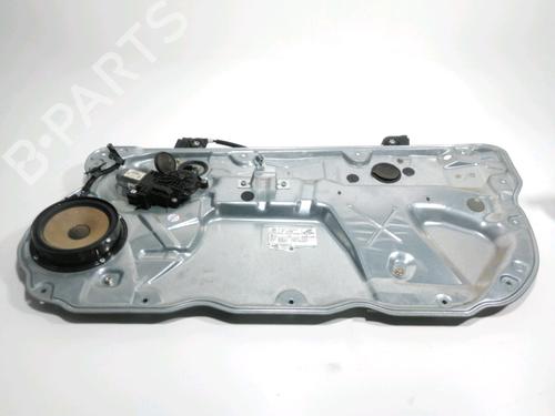 Rudehejsemekanisme Højre foran VW POLO (9N_, 9A_) 1.4 TDI (70 hp) 28239994