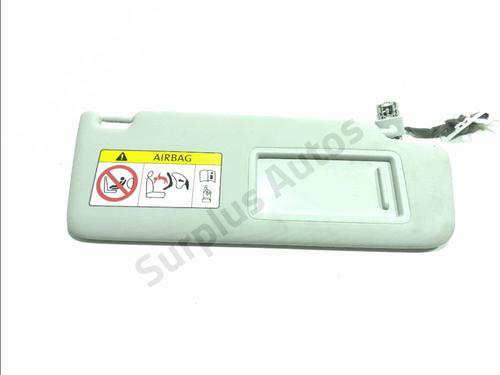 Used Right sun visor Right sun visor VW T-ROC (A11, D11) 2.0 TDI (150 hp) 33646897 33646897