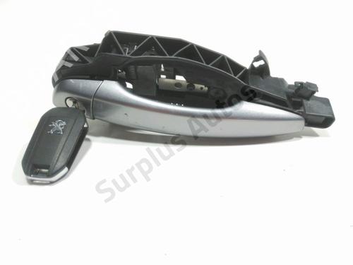 Used Front left exterior door handle PEUGEOT 308 II (LB_, LP_, LW_, LH_, L3_) 1.6 HDi 100 (99 hp) 30335245
