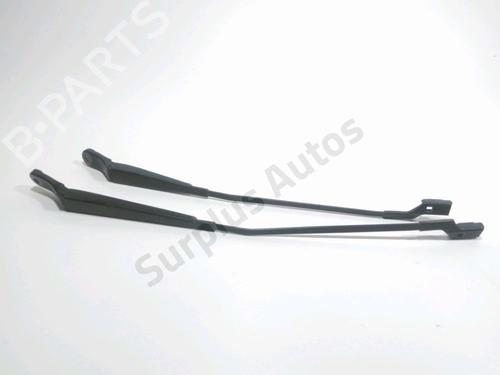 Used Front windshield wiper arm Front windshield wiper arm PEUGEOT 3008 I MPV (0U_) 1.6 HDi (109 hp) 30450343 30450343