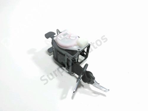 rear-center-seatbelt-citroen-berlingo-multispace-b9-2008-38980682 main image