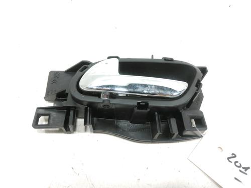 Used Rear left interior door handle Rear left interior door handle 31000025 31000025